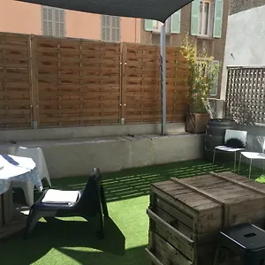 Le Mourillon -terrasse Toulon